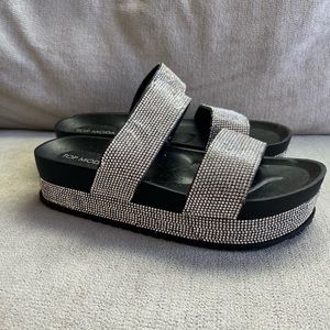 Sparkly platform sandals!
